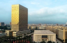 德诚珠宝集团开园周年庆圆满收官！ 聚势共创黄金珠宝行业新时代