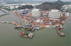 <strong>广州LNG应急调峰气源站配套码头工程项目水工主体结构完工</strong>
